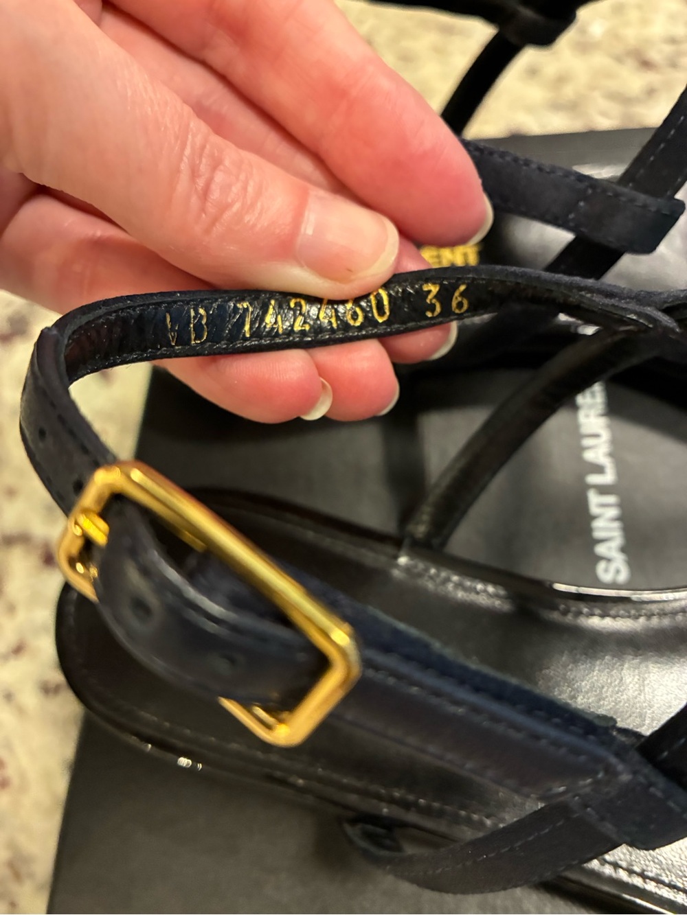 Saint Laurent Black Patent Leather Thong Sandals with Gold YSL Logo - Picture 7 of 8